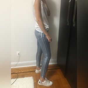 Zara jeans, size 4, new